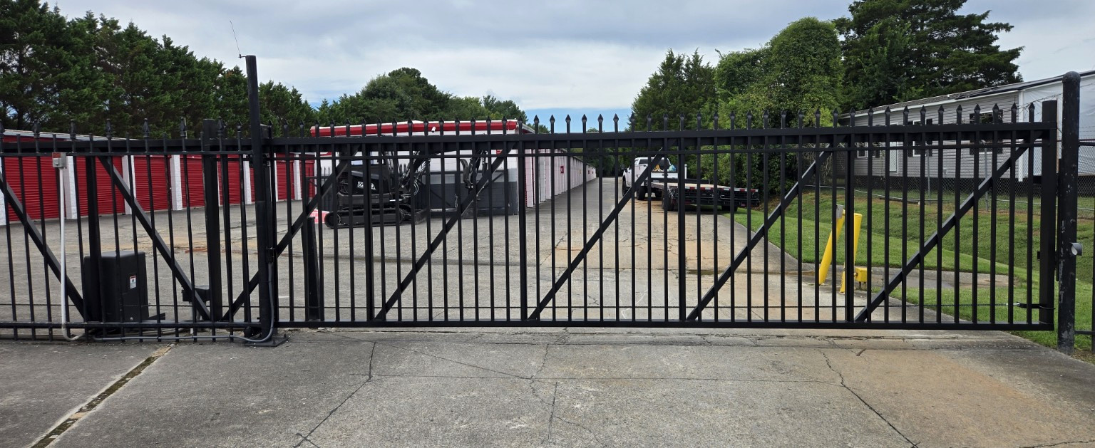 SGA gate project with masonry column